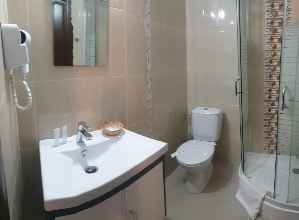 Vila Tisa Tismana Esterno foto